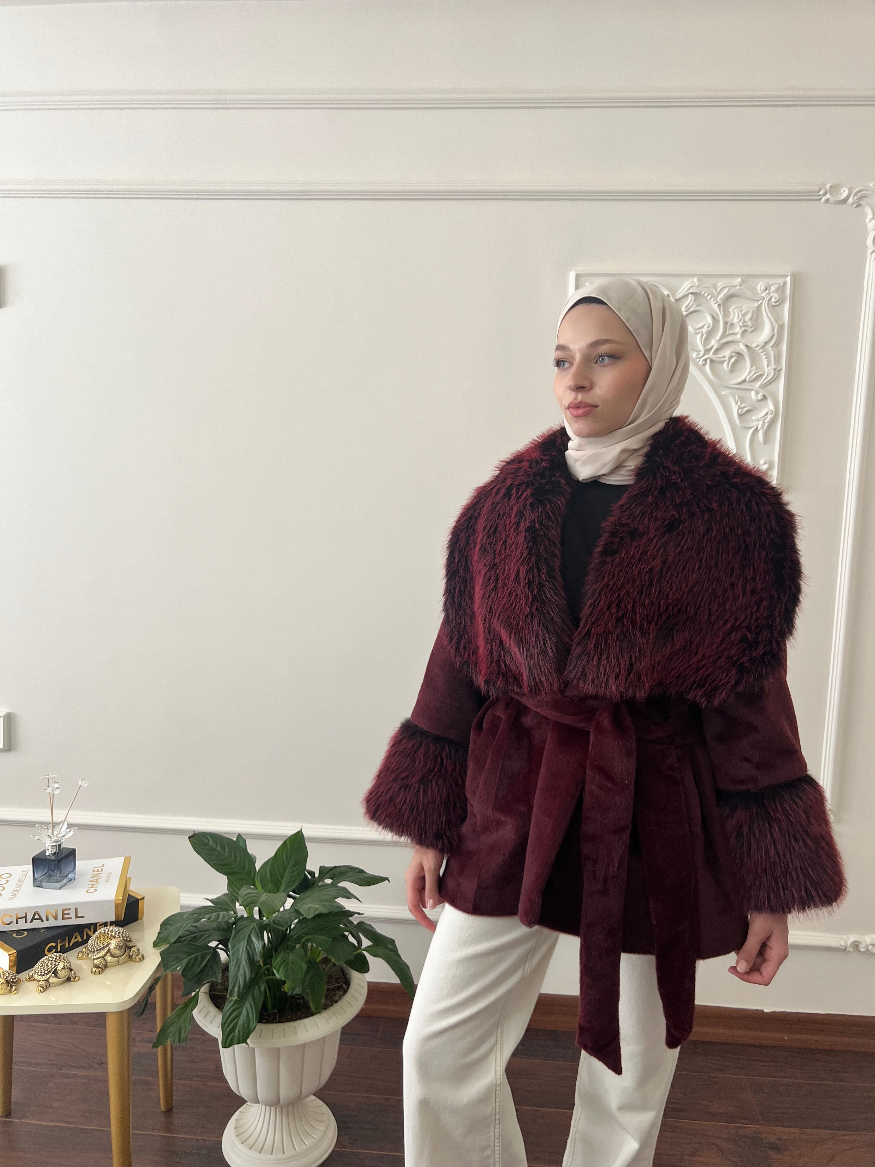 Kürk Yakalı Goldfox Kaban