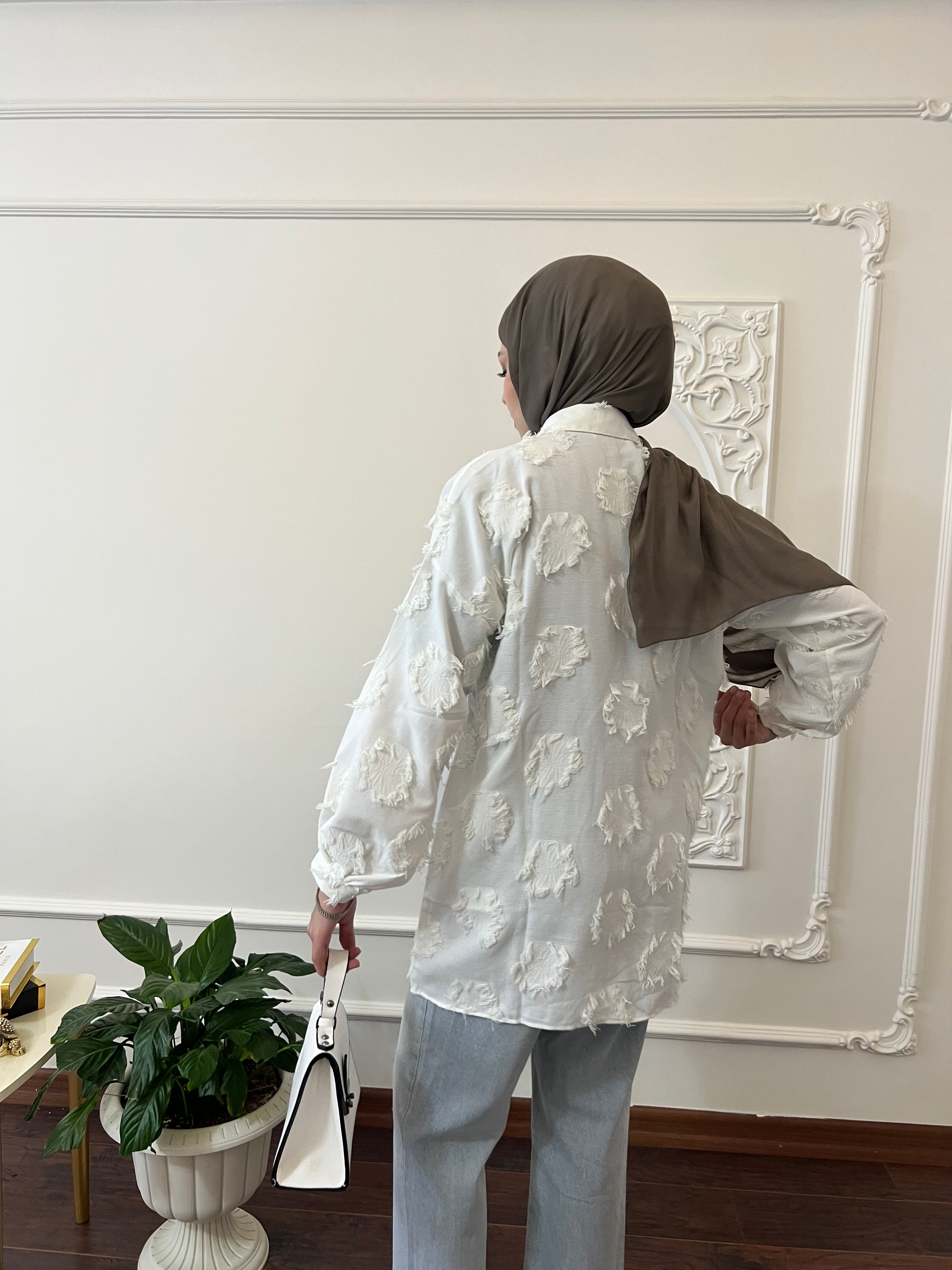 Püskül Detaylı Kimono Gömlek