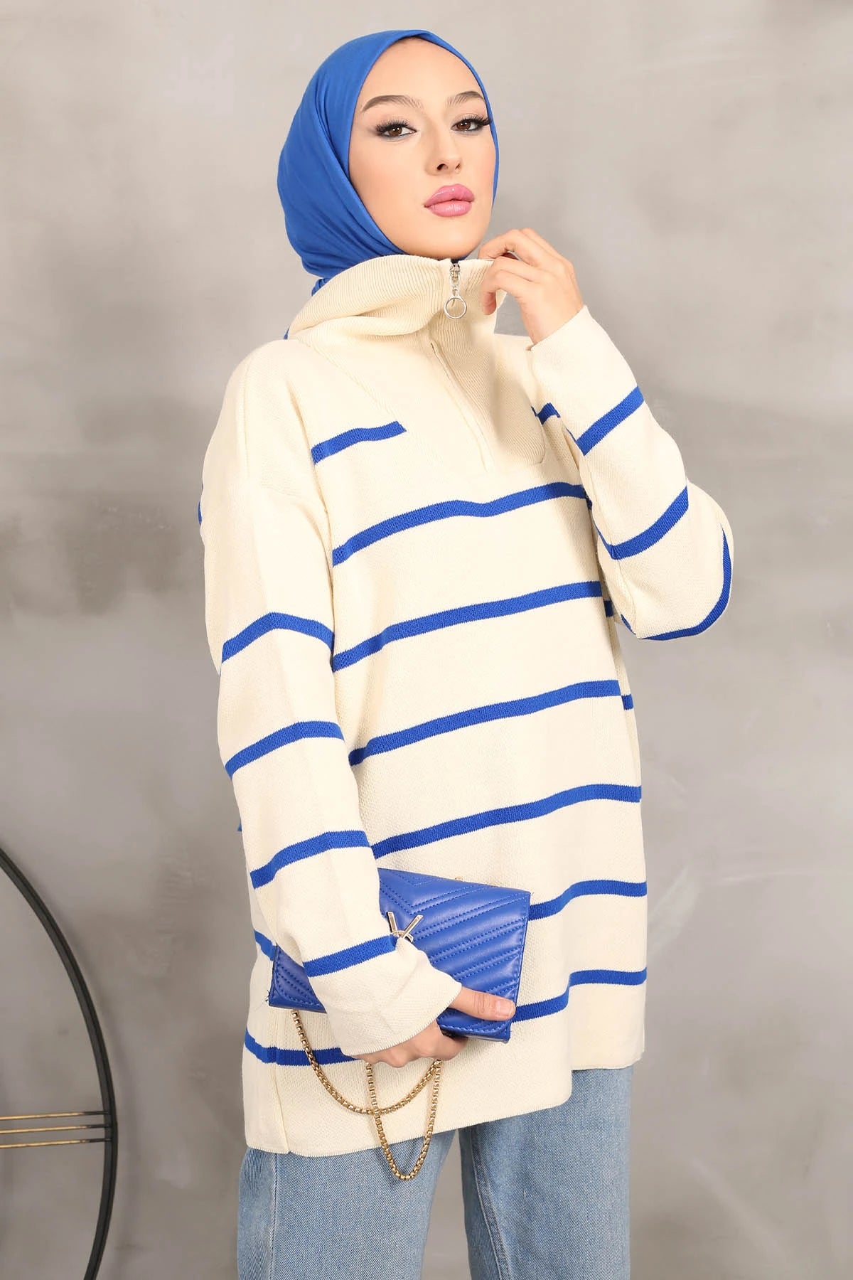 Krem / Saks Mavi Yaka Fermuarlı Çizgili Triko Tunik