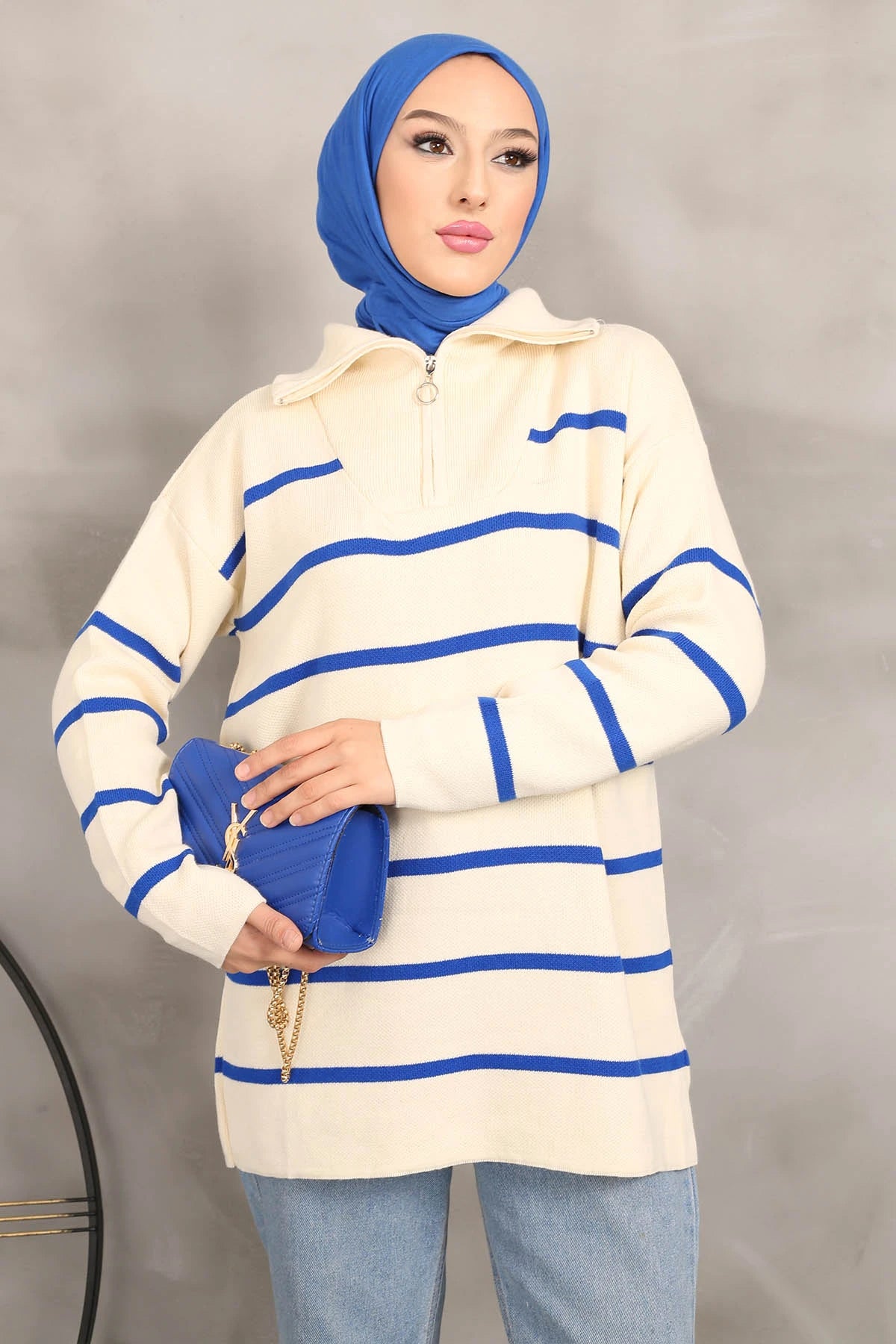 Krem / Saks Mavi Yaka Fermuarlı Çizgili Triko Tunik