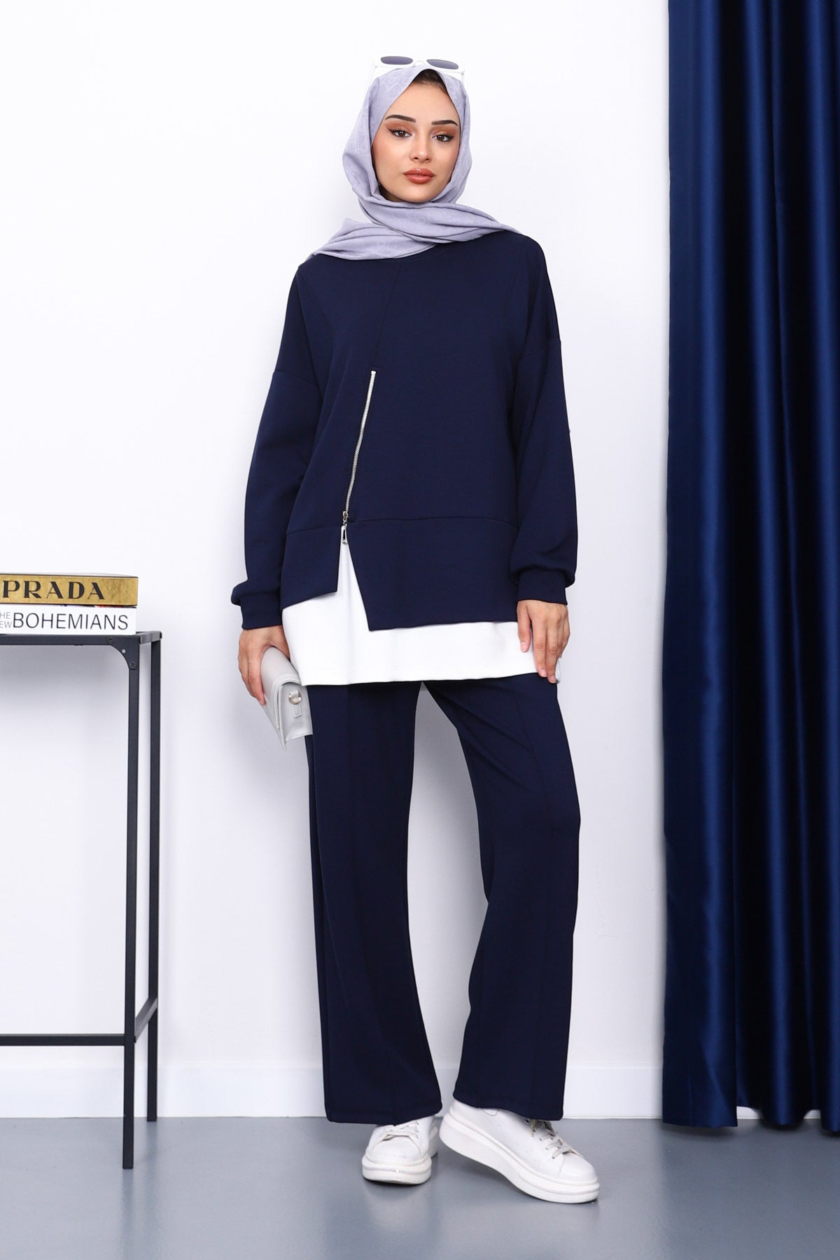 Lacivert Fermuar Detaylı Takım