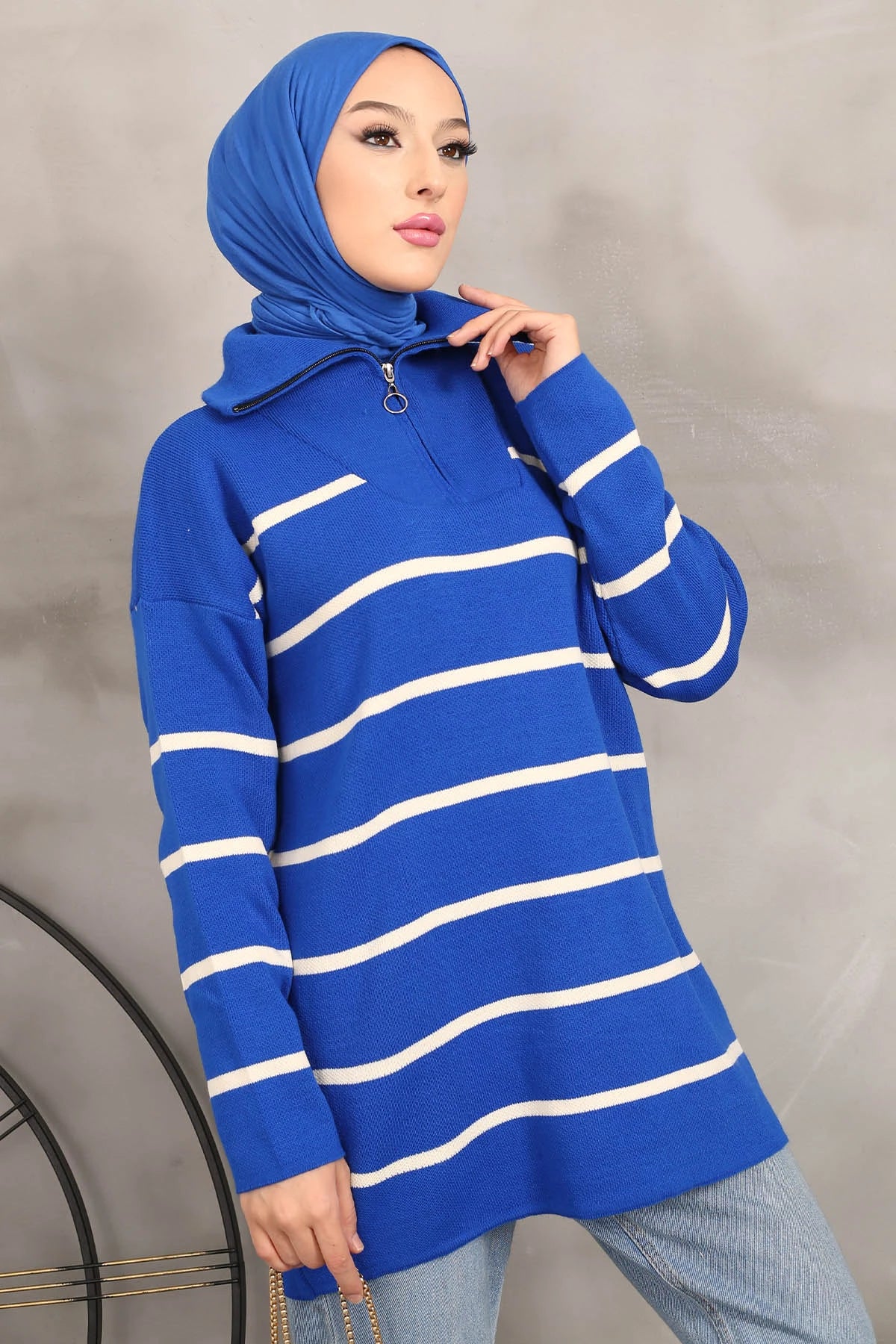 Saks Mavi Yaka Fermuarlı Çizgili Triko Tunik