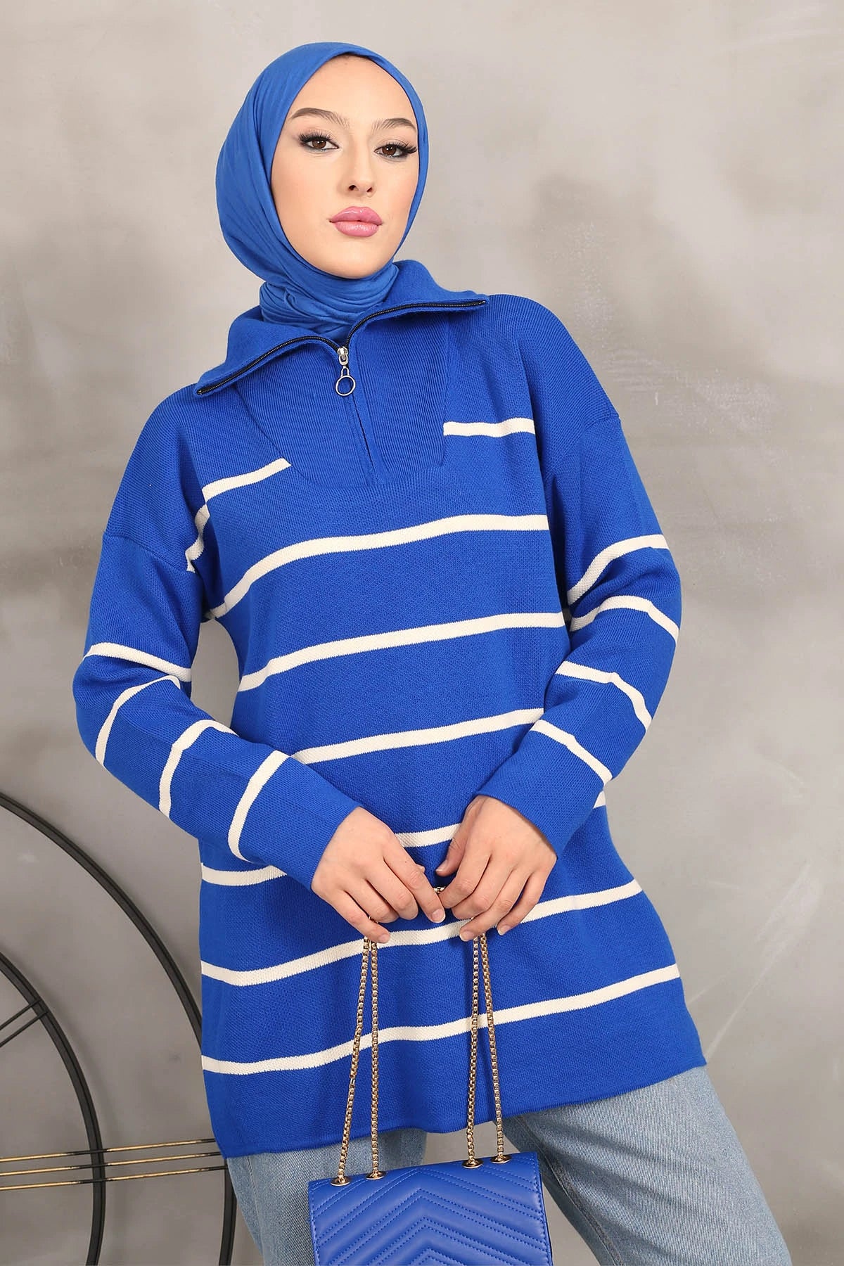 Saks Mavi Yaka Fermuarlı Çizgili Triko Tunik