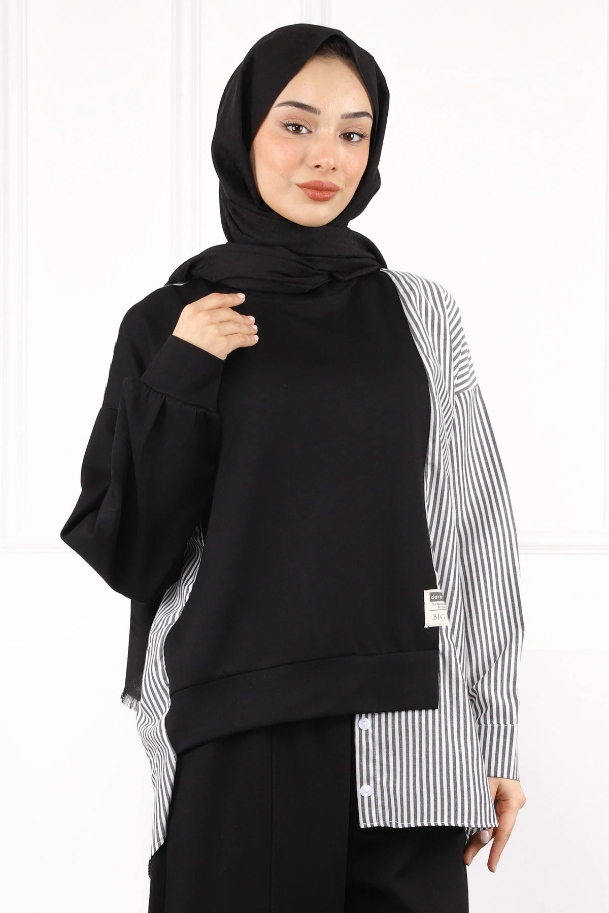 Siyah Oysho Gömlek Garnili Takım