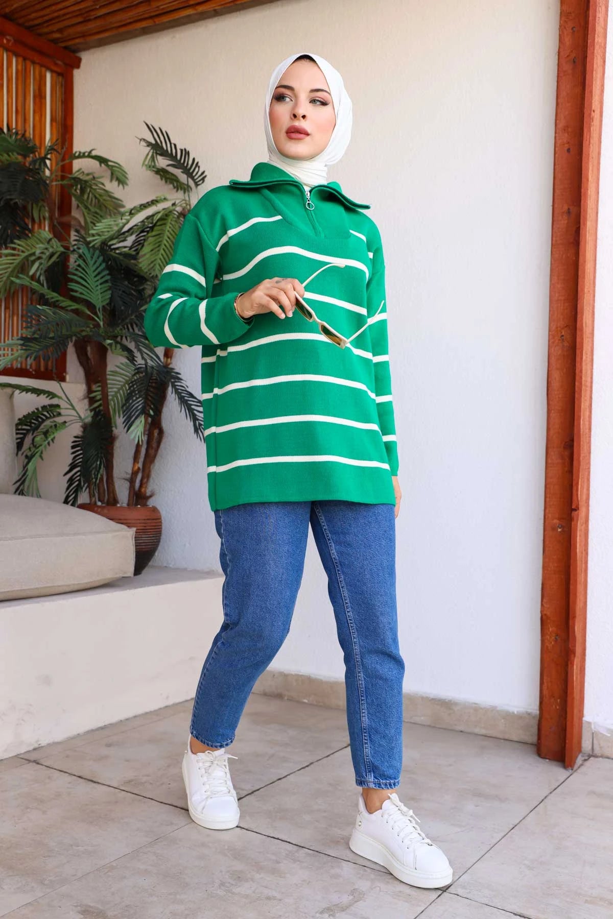 Yeşil Yaka Fermuarlı Çizgili Triko Tunik
